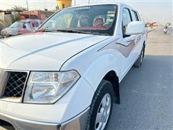 نيسان نافارا